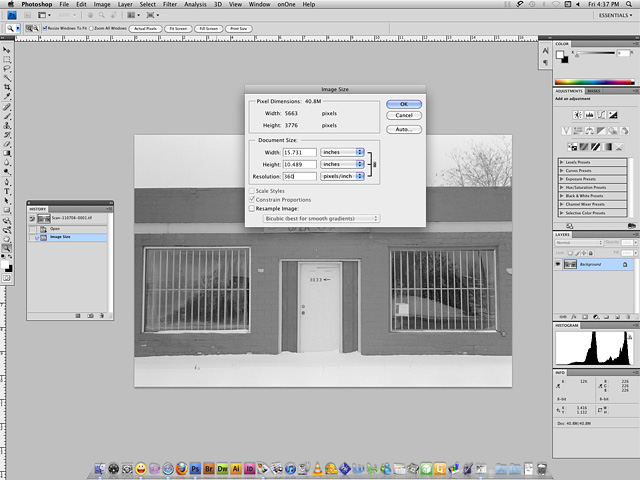 Screenshot of the Image Size dialogue in Photoshop showing how to reset the picture resolution
